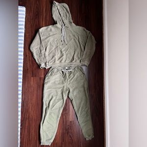 Aerie ribbed sweat set in olive green